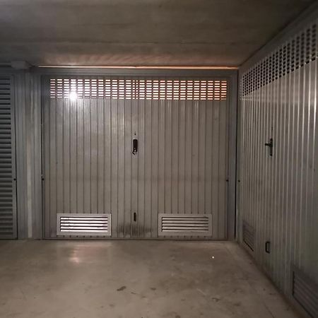 La Porta Rossa Apartment Vado Ligure Luaran gambar