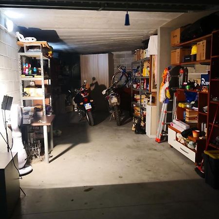 La Porta Rossa Apartment Vado Ligure Luaran gambar