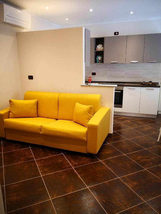 La Porta Rossa Apartment Vado Ligure Luaran gambar